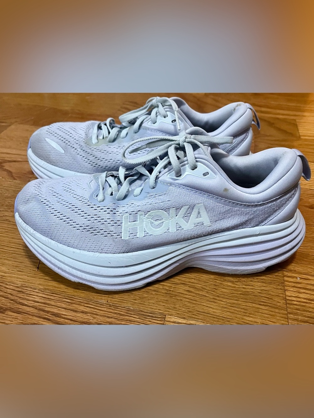 Hoka One Bondi 8 Womens Gray and lavender Athletic Running Shoes Sneakers sz 7.5
